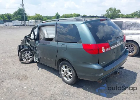 2004 Toyota Sienna Xle Limited z USA, uszkodzony, nr VIN 5TDBA22C54S006680